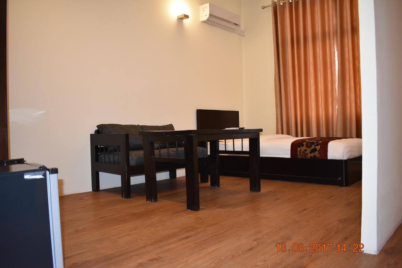 Hotel Hema Κατμαντού Εξωτερικό φωτογραφία