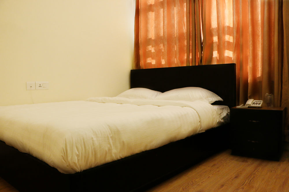 Hotel Hema Κατμαντού Εξωτερικό φωτογραφία