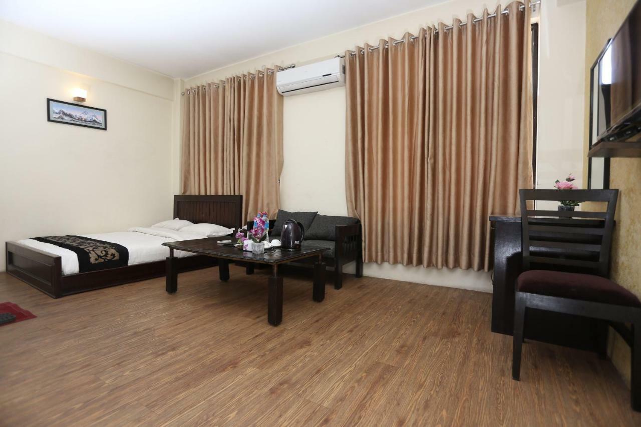 Hotel Hema Κατμαντού Εξωτερικό φωτογραφία